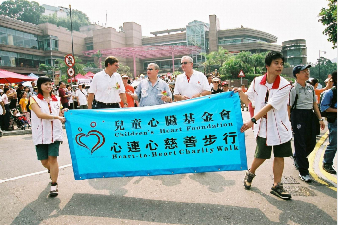 2004 (2)